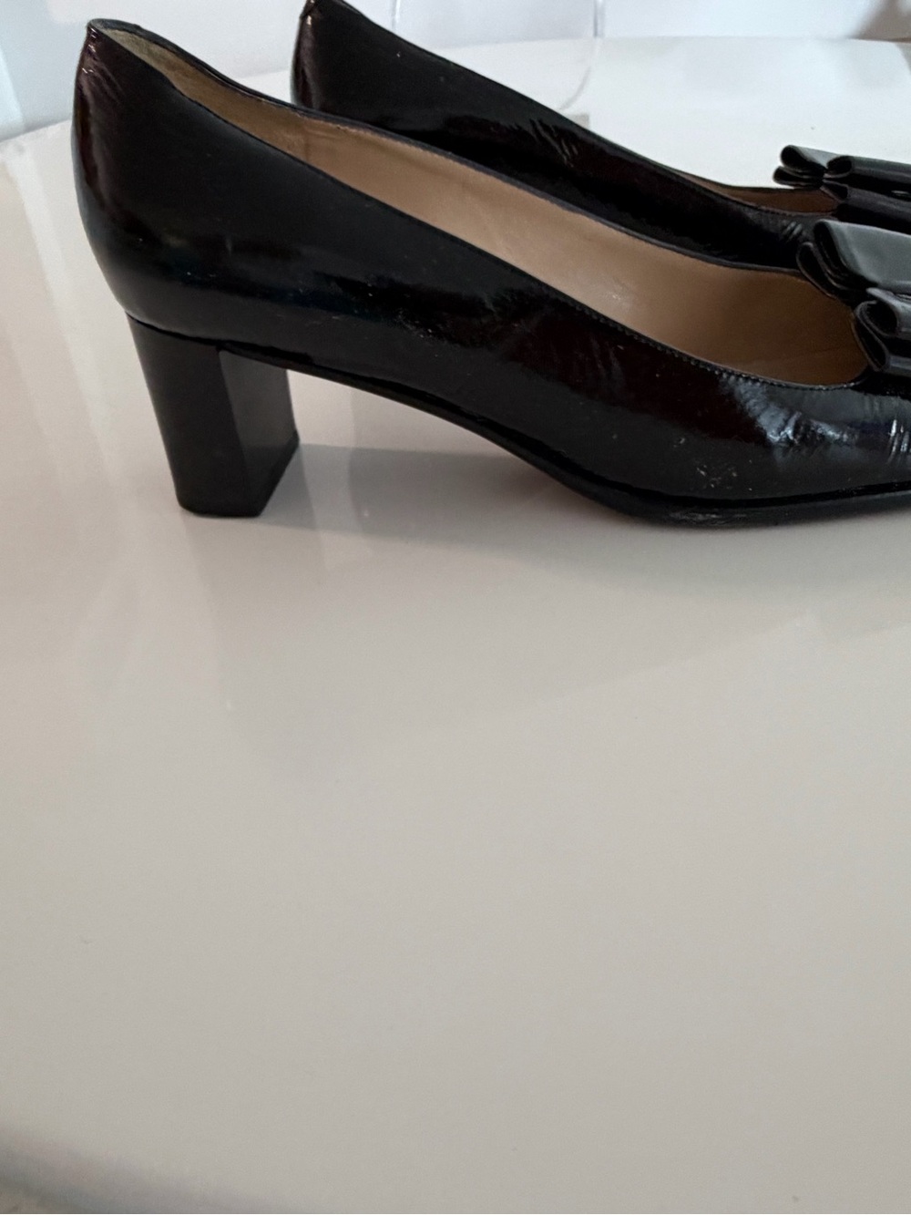 Louis Vuitton Black Patent Leather Bow Flats - Picture 3 of 4